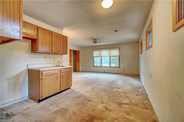 1009 Ranchero RD, Virginia Beach, VA 23456