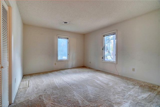 1009 Ranchero RD, Virginia Beach, VA 23456