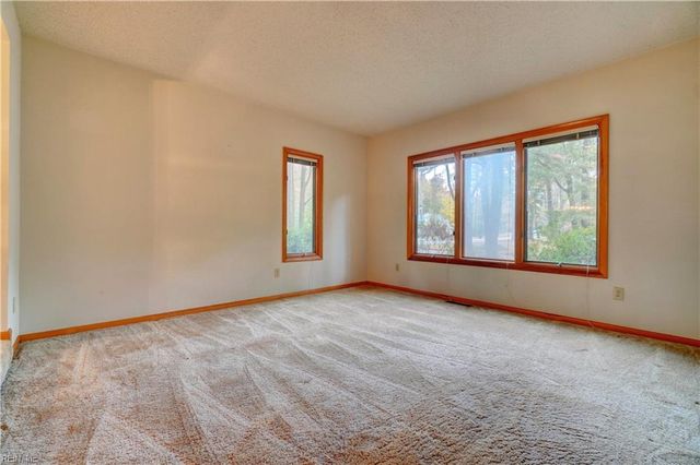 1009 Ranchero RD, Virginia Beach, VA 23456