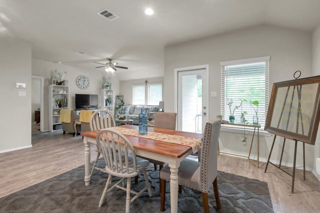 2290 Strong Horse Drive, Conroe, TX 77301