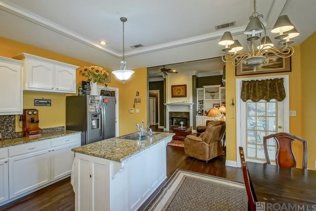 113 La Maison Belle, Denham Springs, LA 70726