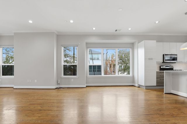 1224 Summer Street, Houston, TX 77007