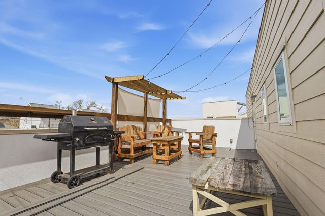 1224 Summer Street, Houston, TX 77007