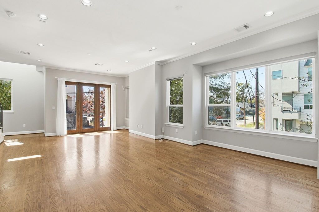 1224 Summer Street, Houston, TX 77007