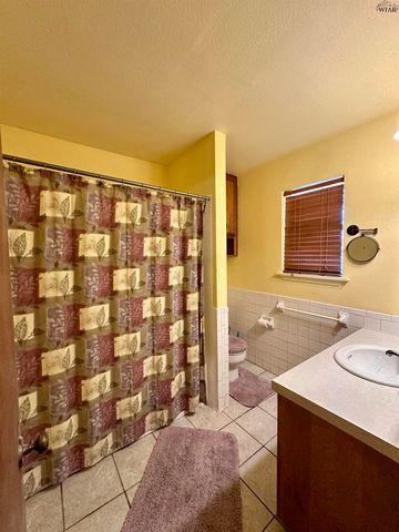 4716 LANGFORD LANE, Wichita Falls, TX 76310