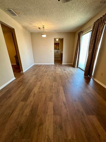 4716 LANGFORD LANE, Wichita Falls, TX 76310