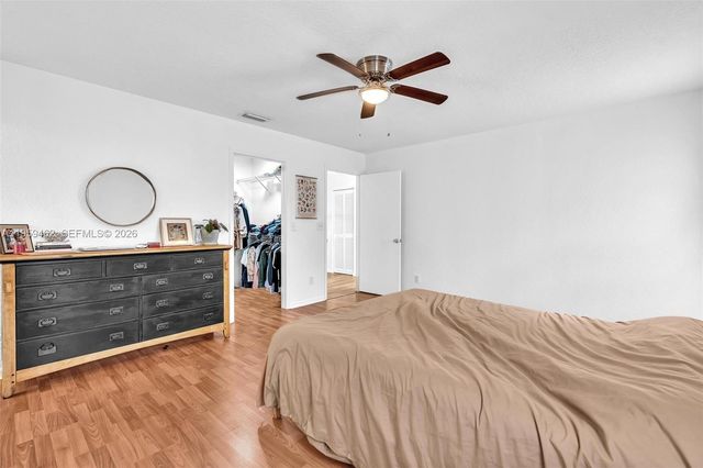 2927 Bogota Ave -, Cooper City, FL 33026