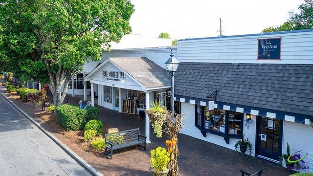 120 Kenmore Circle, Perry, GA 31069