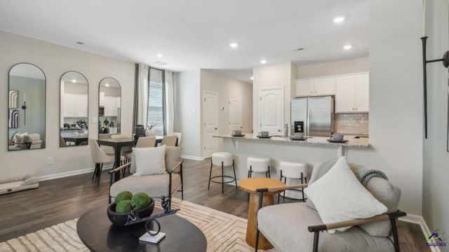 120 Kenmore Circle, Perry, GA 31069