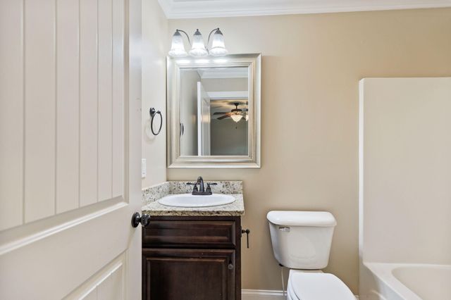 1864 Gate Tower Way NE, Cleveland, TN 37312