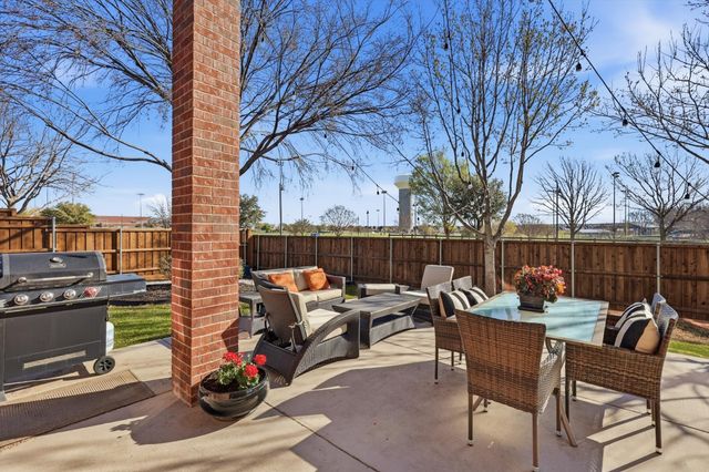 2882 Ridge View Road, Frisco, TX 75034