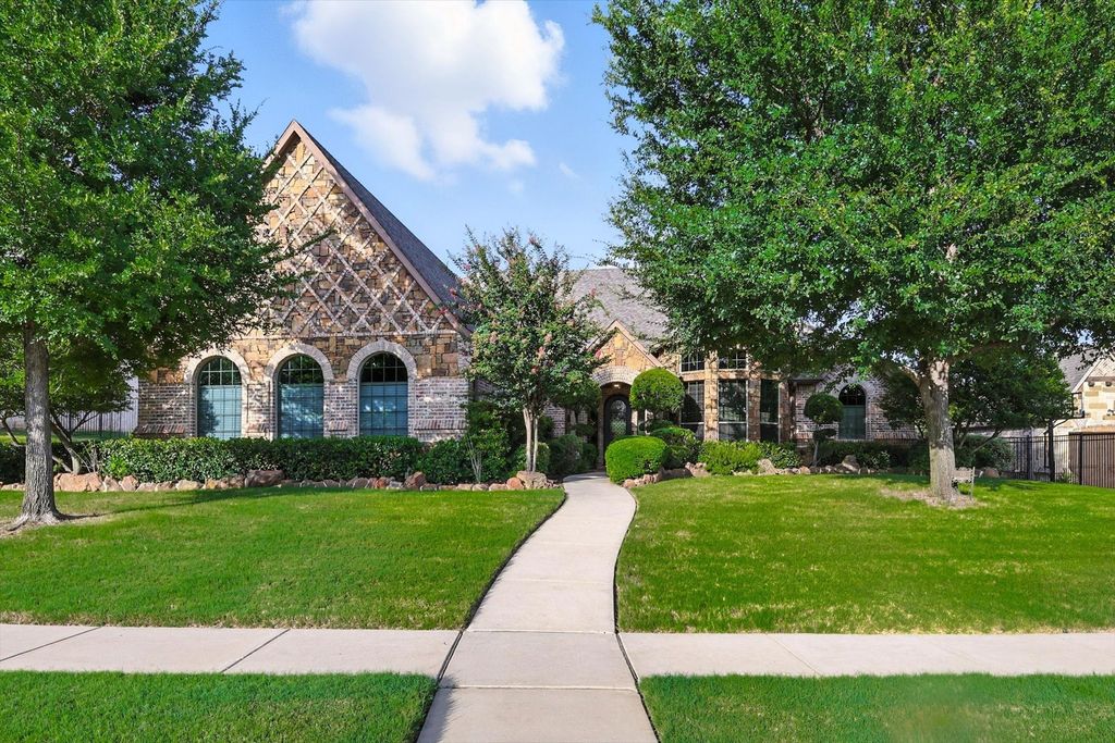 721 Cross Timbers Drive, Keller, TX 76248