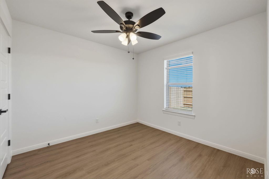Image 16 of property listing at 6121 Mountain Forest Drive, San Angelo, TX 76904