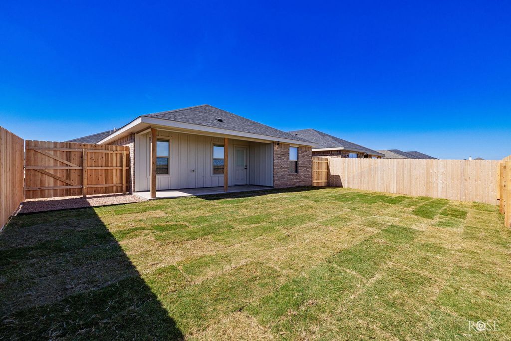 Image 21 of property listing at 6121 Mountain Forest Drive, San Angelo, TX 76904
