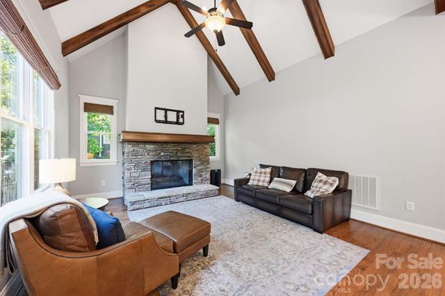 121 E Callicutt Trail, Mooresville, NC 28117