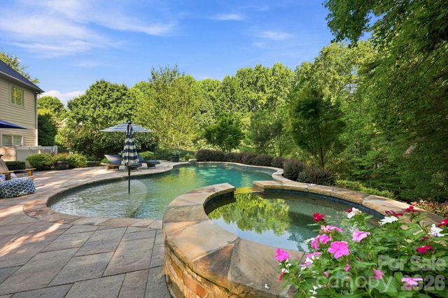 121 E Callicutt Trail, Mooresville, NC 28117
