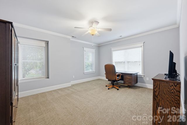 121 E Callicutt Trail, Mooresville, NC 28117