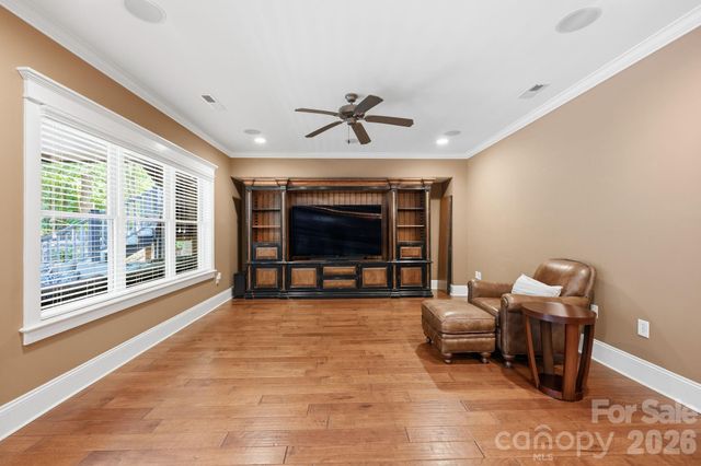 121 E Callicutt Trail, Mooresville, NC 28117