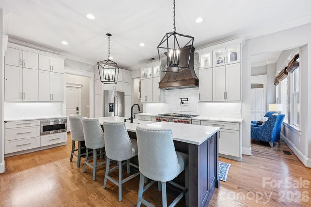 121 E Callicutt Trail, Mooresville, NC 28117