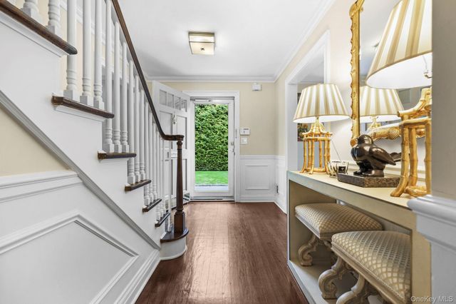107 White Plains Road, Bronxville, NY 10708