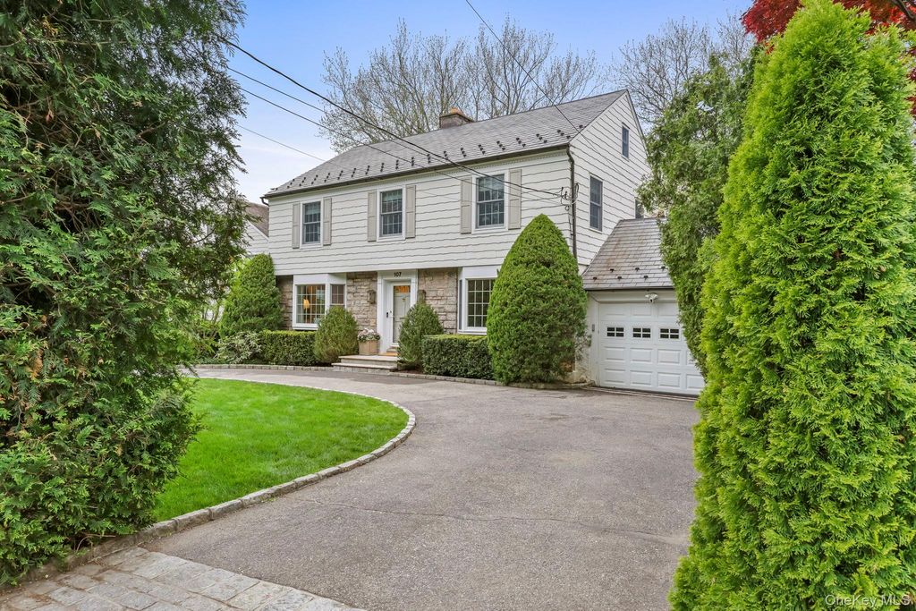 107 White Plains Road, Bronxville, NY 10708