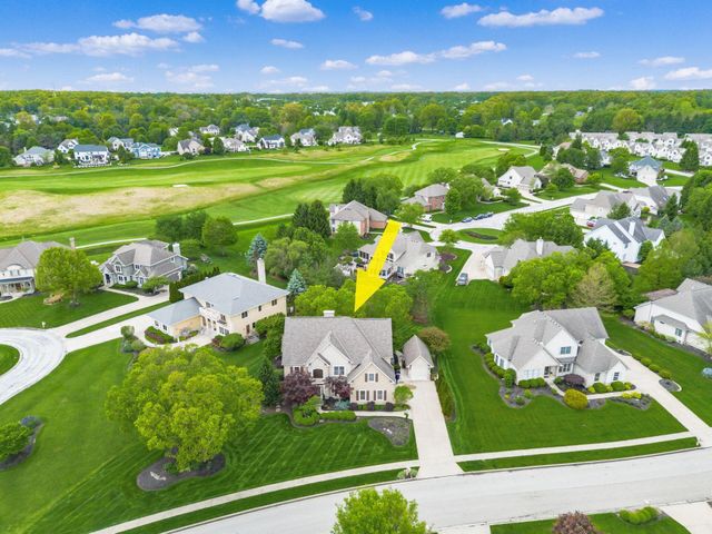 5009 Medallion Drive W, Westerville, OH 43082