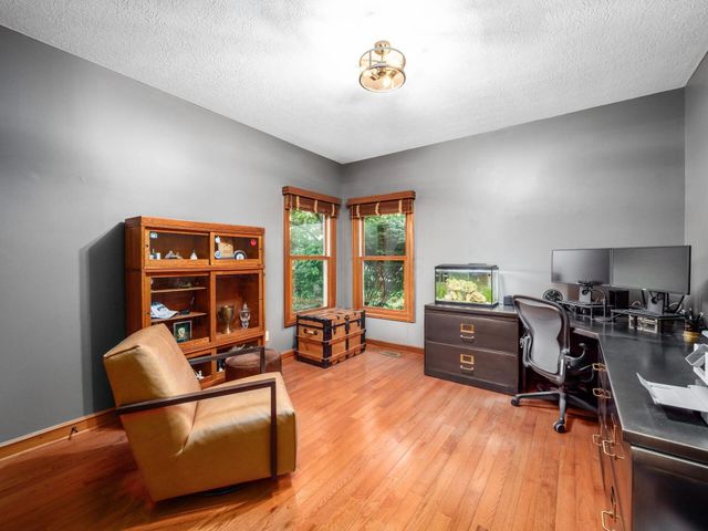5009 Medallion Drive W, Westerville, OH 43082