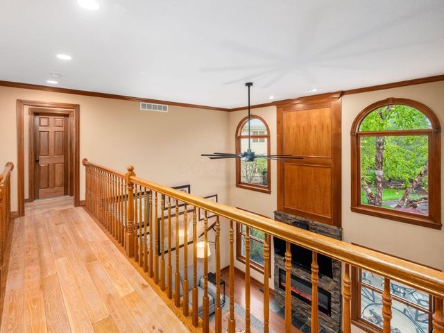 5009 Medallion Drive W, Westerville, OH 43082
