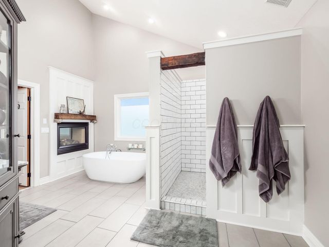 5009 Medallion Drive W, Westerville, OH 43082
