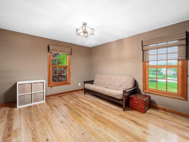 5009 Medallion Drive W, Westerville, OH 43082