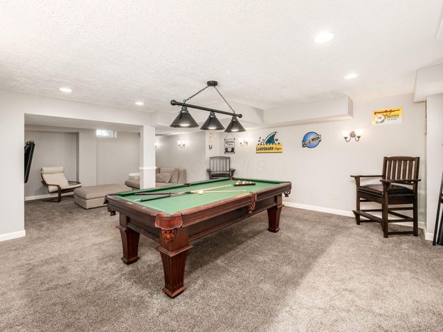 5009 Medallion Drive W, Westerville, OH 43082