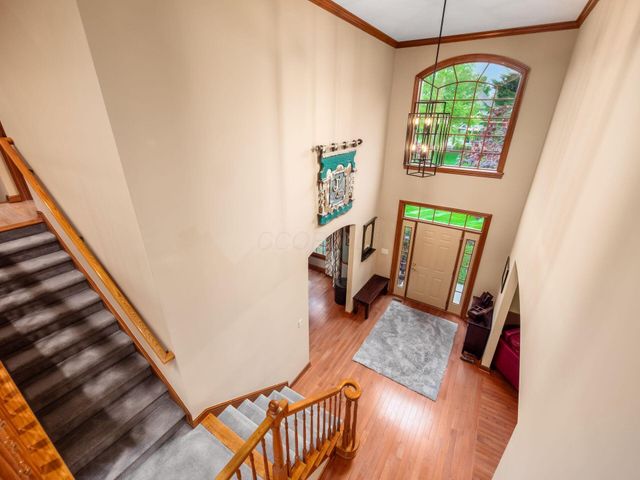 5009 Medallion Drive W, Westerville, OH 43082