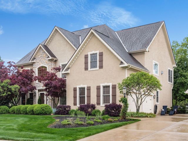 5009 Medallion Drive W, Westerville, OH 43082
