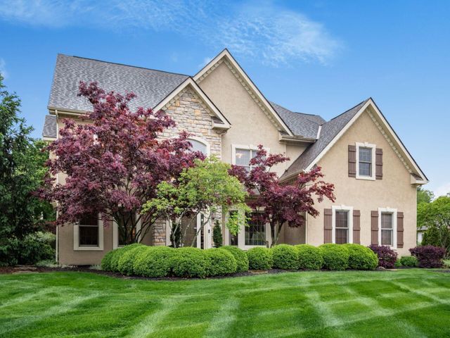 5009 Medallion Drive W, Westerville, OH 43082