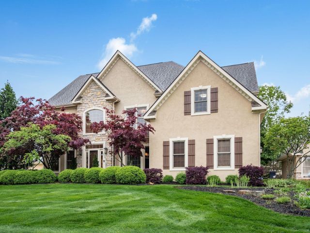 5009 Medallion Drive W, Westerville, OH 43082