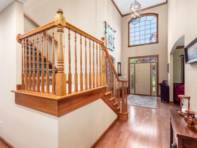 5009 Medallion Drive W, Westerville, OH 43082