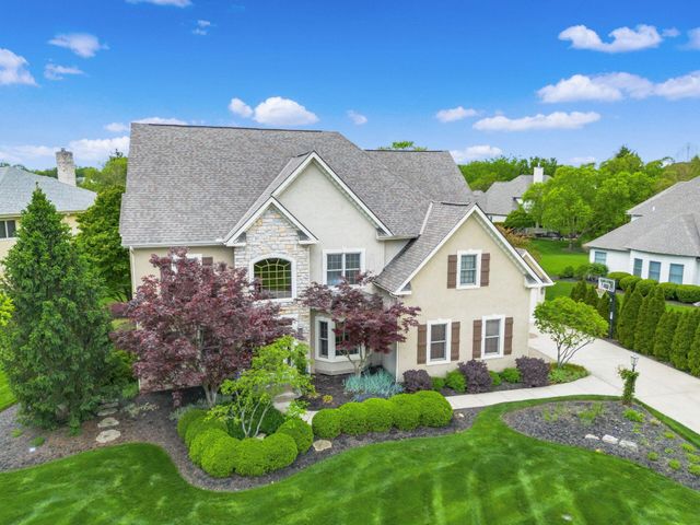 5009 Medallion Drive W, Westerville, OH 43082