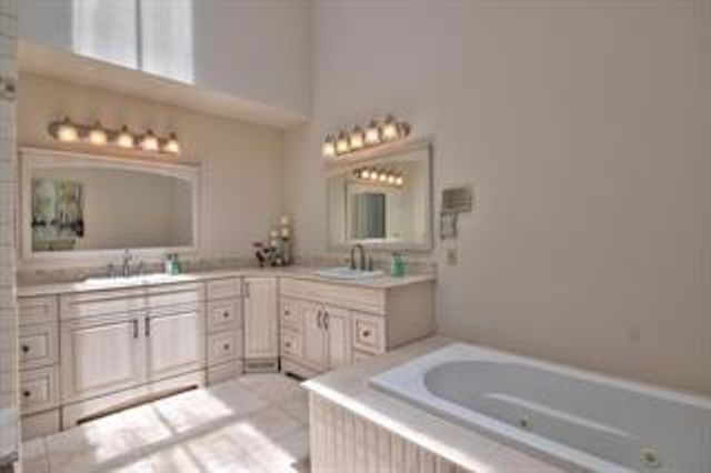 17280 Tamara Lane, Royal Oaks, CA 95076