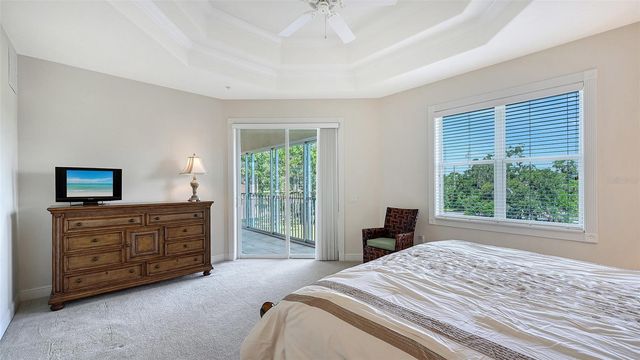 5222 MANORWOOD DRIVE 4A, Sarasota, FL 34235