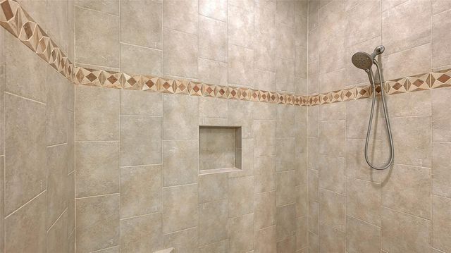 5222 MANORWOOD DRIVE 4A, Sarasota, FL 34235