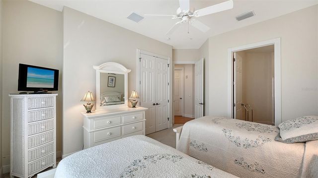 5222 MANORWOOD DRIVE 4A, Sarasota, FL 34235