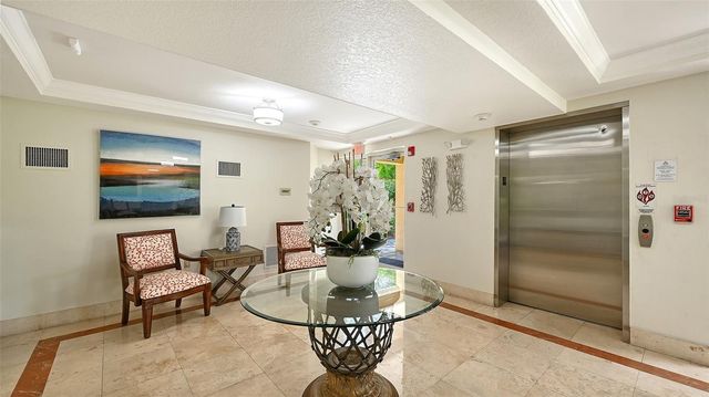5222 MANORWOOD DRIVE 4A, Sarasota, FL 34235