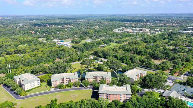 5222 MANORWOOD DRIVE 4A, Sarasota, FL 34235