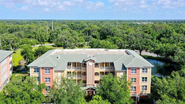 5222 MANORWOOD DRIVE 4A, Sarasota, FL 34235
