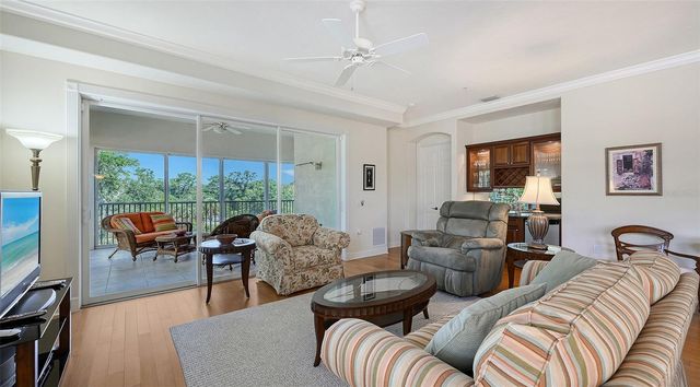 5222 MANORWOOD DRIVE 4A, Sarasota, FL 34235