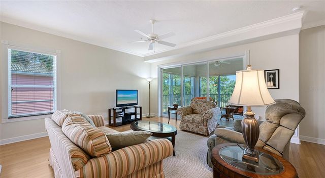5222 MANORWOOD DRIVE 4A, Sarasota, FL 34235