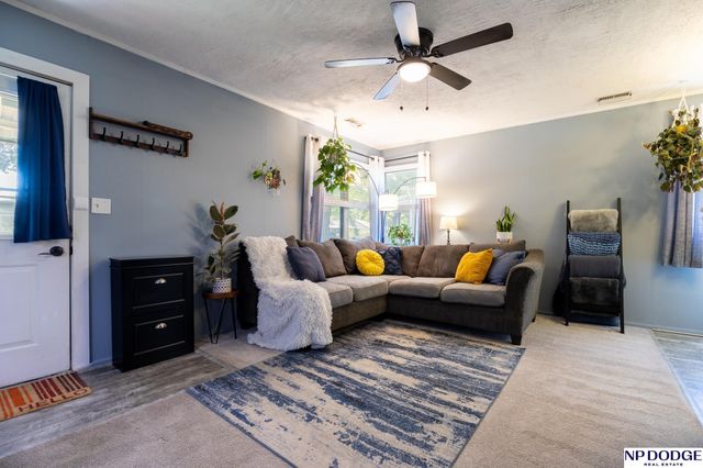 3934 Saint Paul Avenue, Lincoln, NE 68504