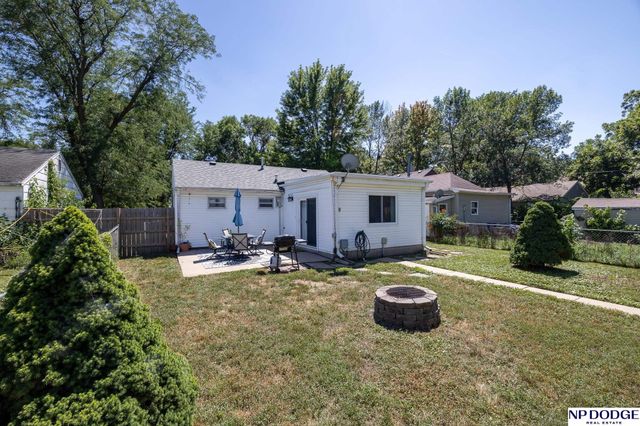 3934 Saint Paul Avenue, Lincoln, NE 68504