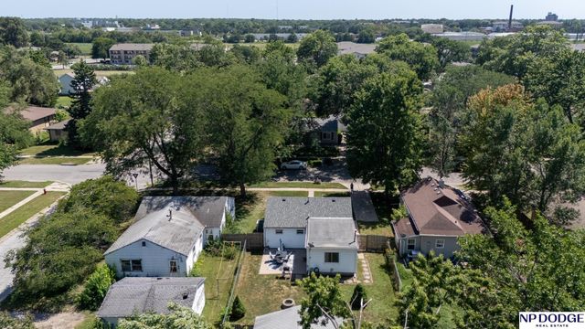 3934 Saint Paul Avenue, Lincoln, NE 68504