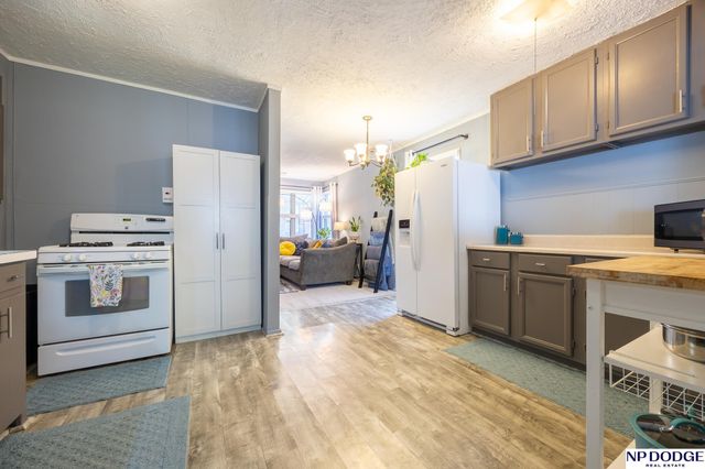 3934 Saint Paul Avenue, Lincoln, NE 68504